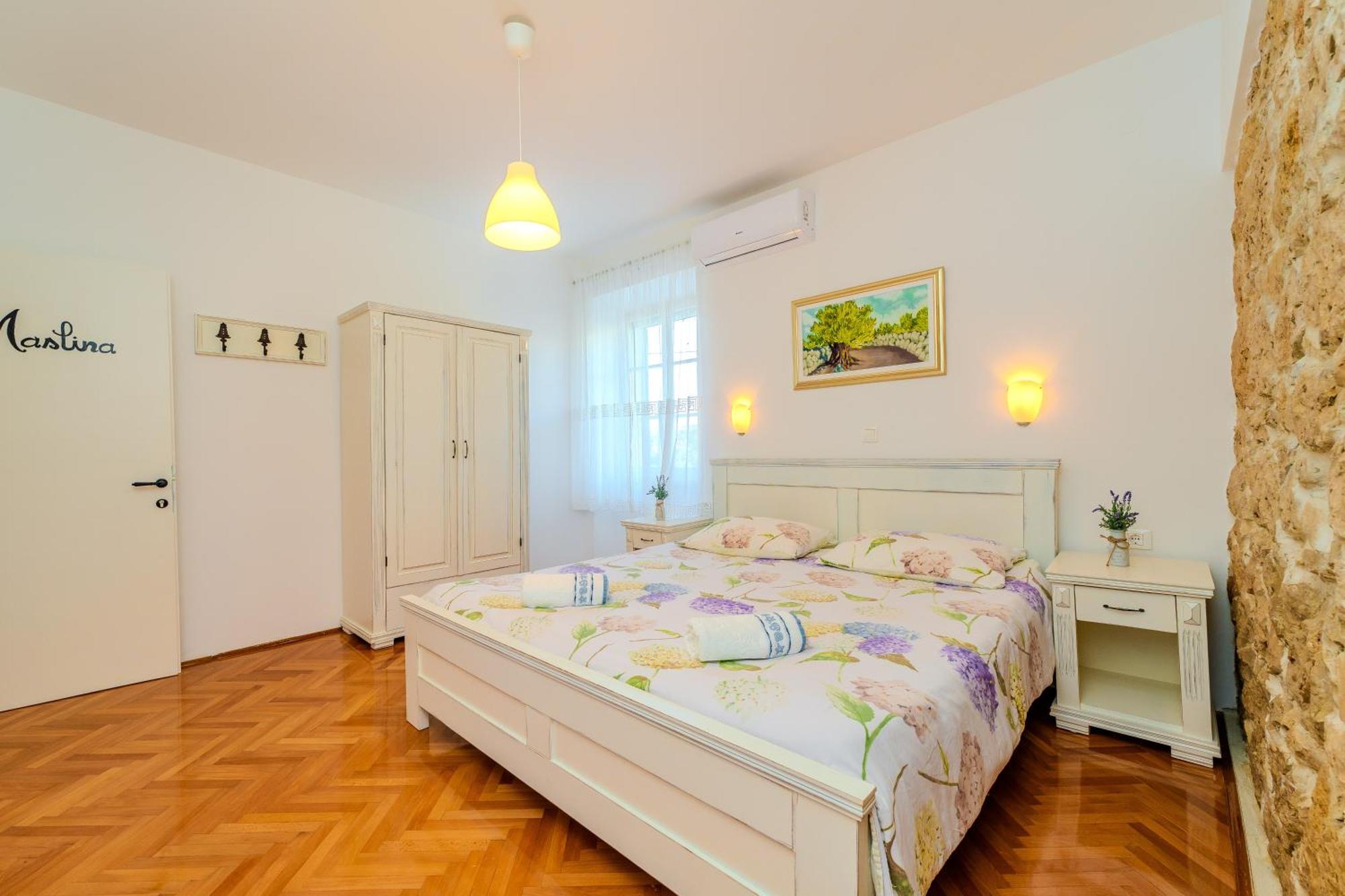 House For Rent "Figurica" Lun Villa Lun  Dış mekan fotoğraf